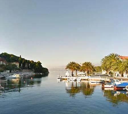 빌라 Vacation Brac